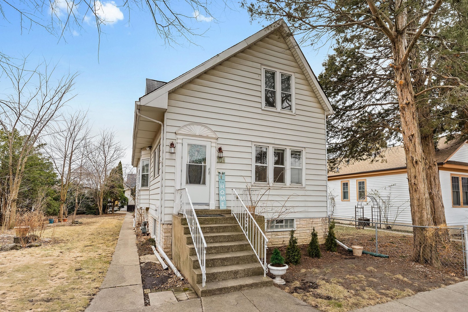 Property Photo:  3124 Madison Avenue  IL 60513 