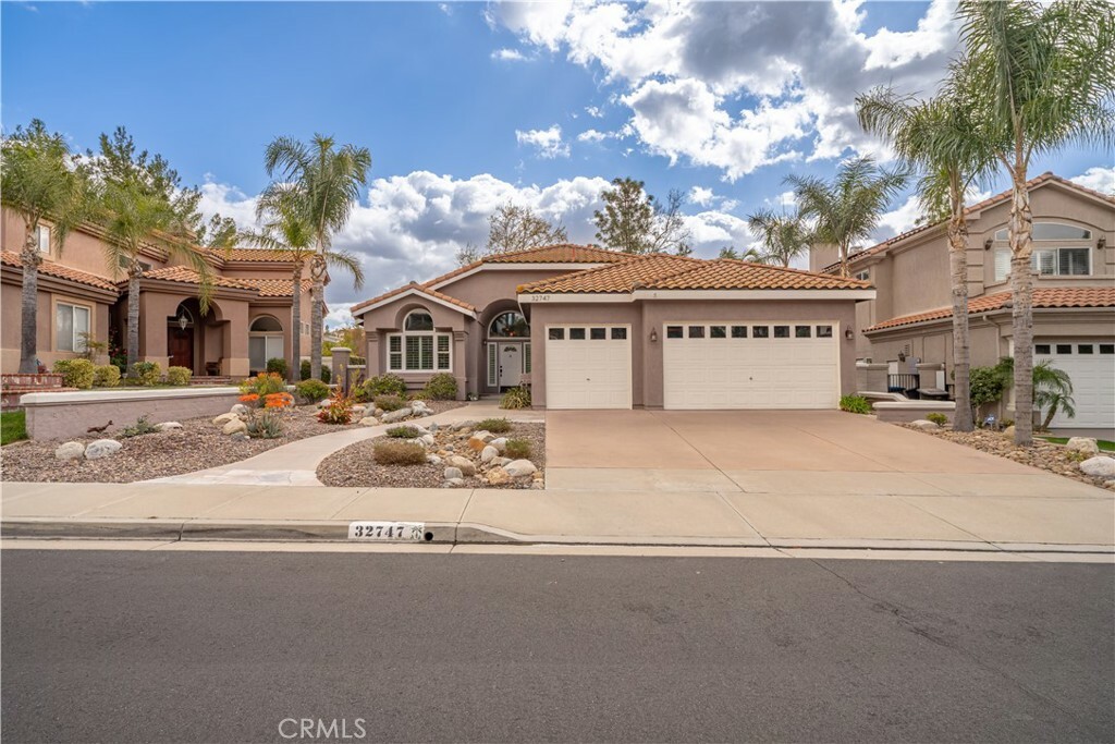 Property Photo:  32747 Valentino Way  CA 92592 