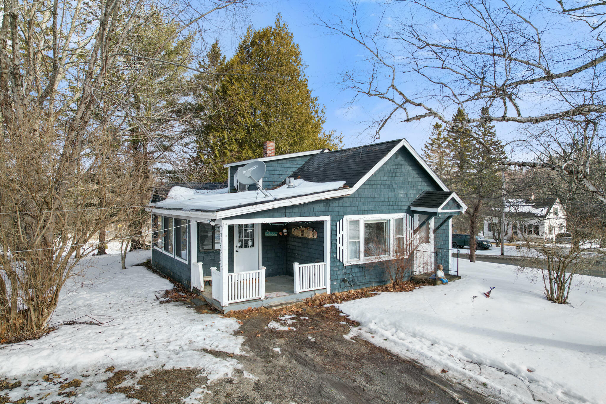 Property Photo: 133 Eastside Road ME 04640