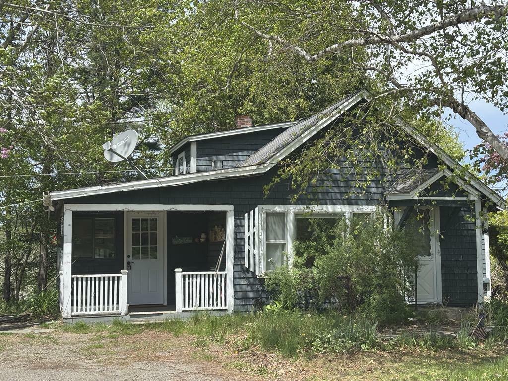 Property Photo: 133 Eastside Road ME 04640