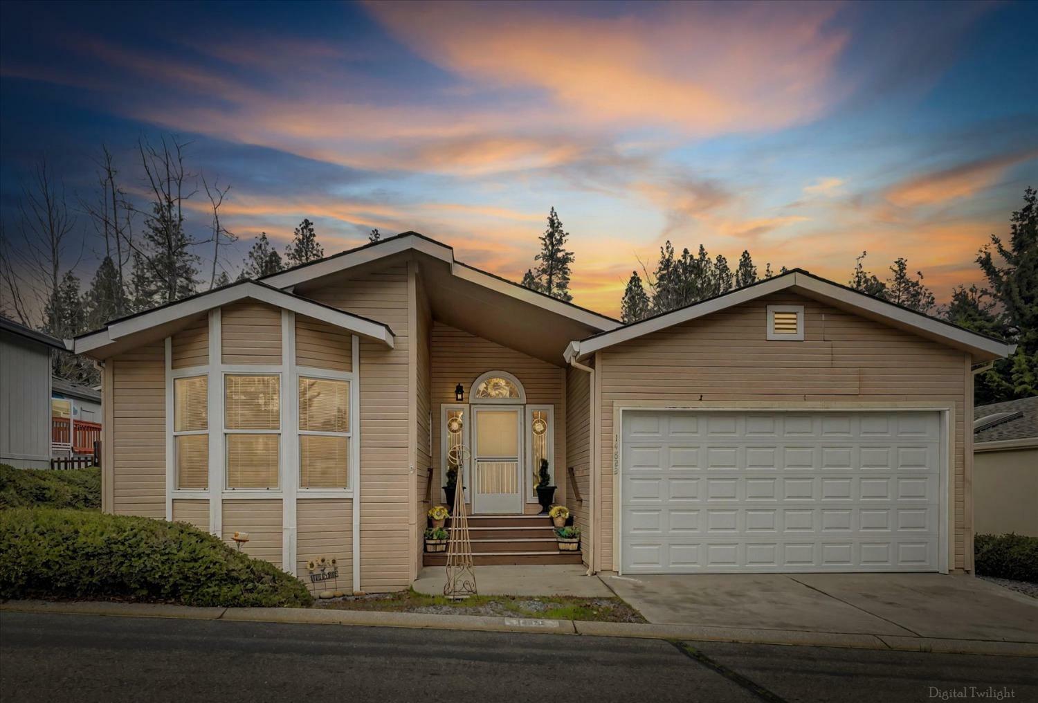 Property Photo: 14822 Ryder Court 278 CA 95945