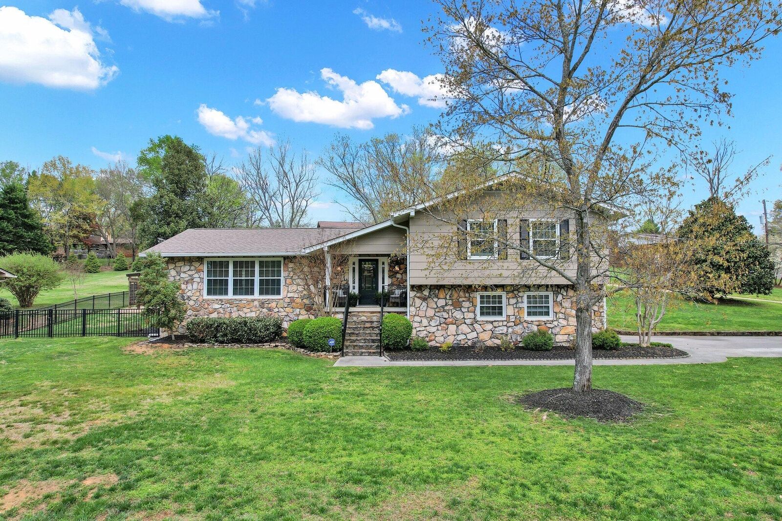 Property Photo:  221 NE Blythe Ferry Road  TN 37312 