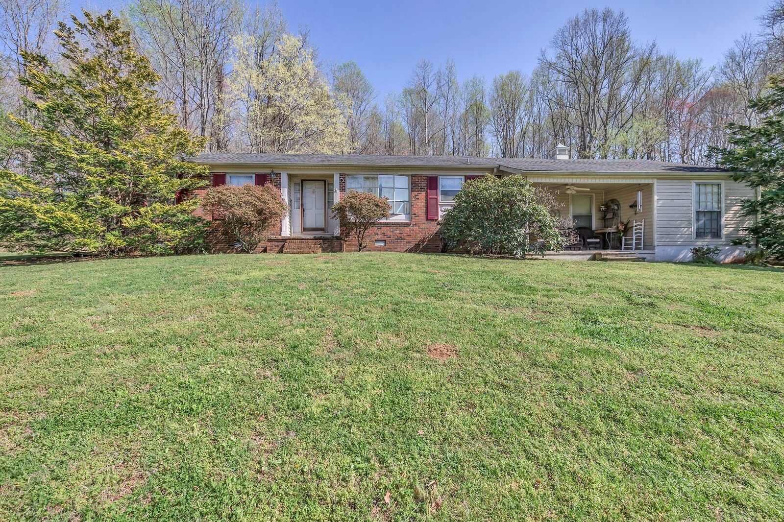 Property Photo: 236 Iron City Rd TN 38463