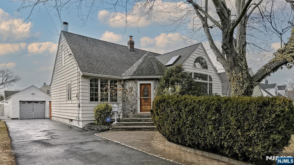 Property Photo: 226 Longview Avenue NJ 07604