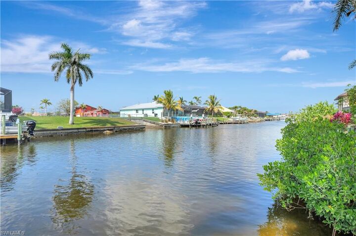 Property Photo:  4402 SW 12th Pl  FL 33914 
