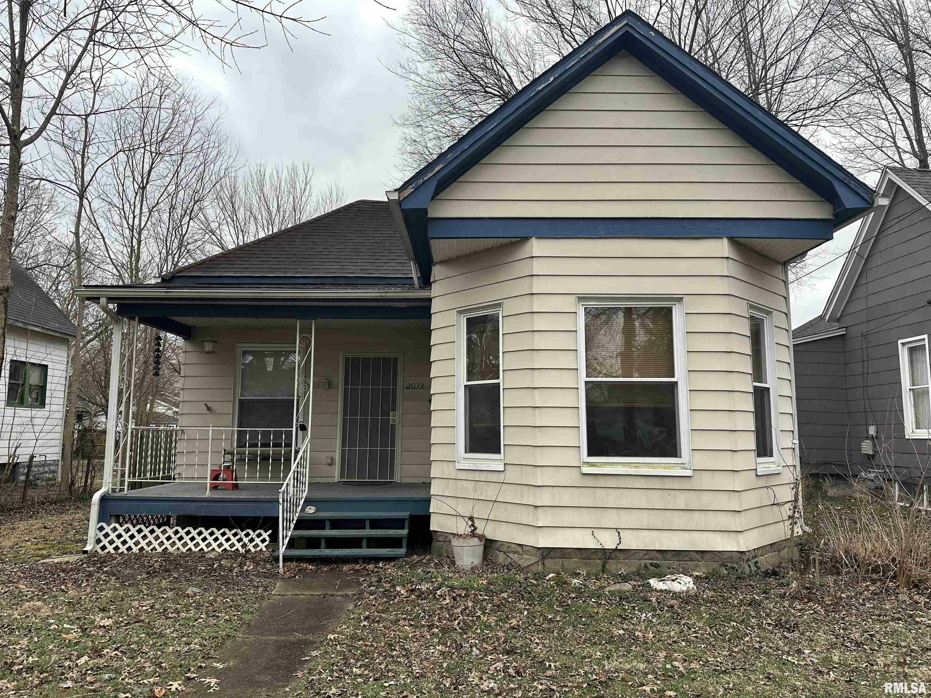 Property Photo:  2033 Edith Street  IL 62966 