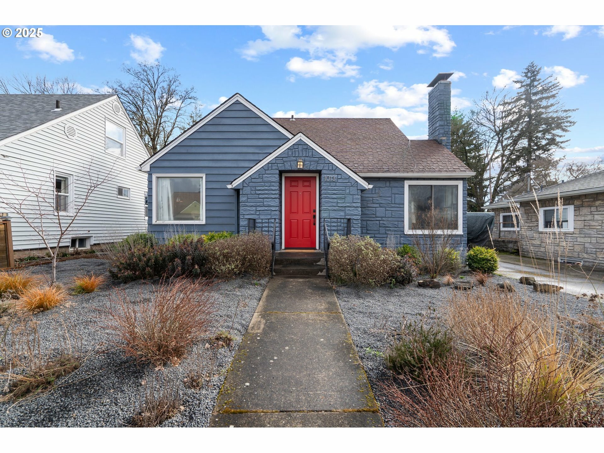 Property Photo: 1013 Z St WA 98661