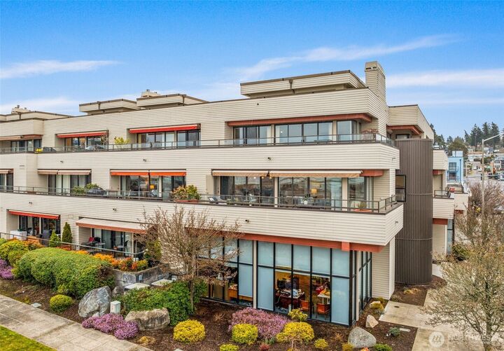 620 S 227th Street 206  Seattle WA 98198 photo