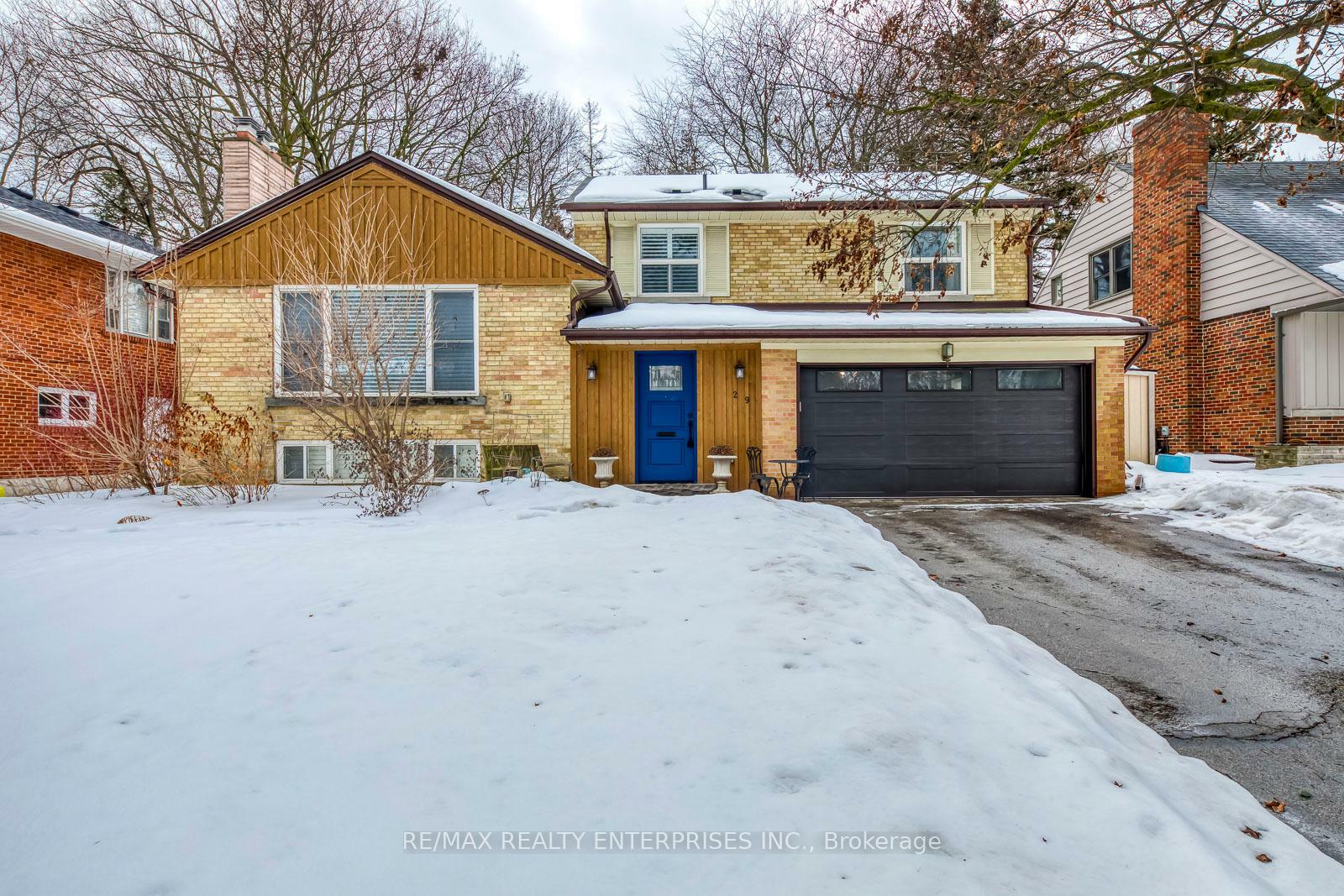 Property Photo: 29 Pinehurst Crescent ON M9A 3A4