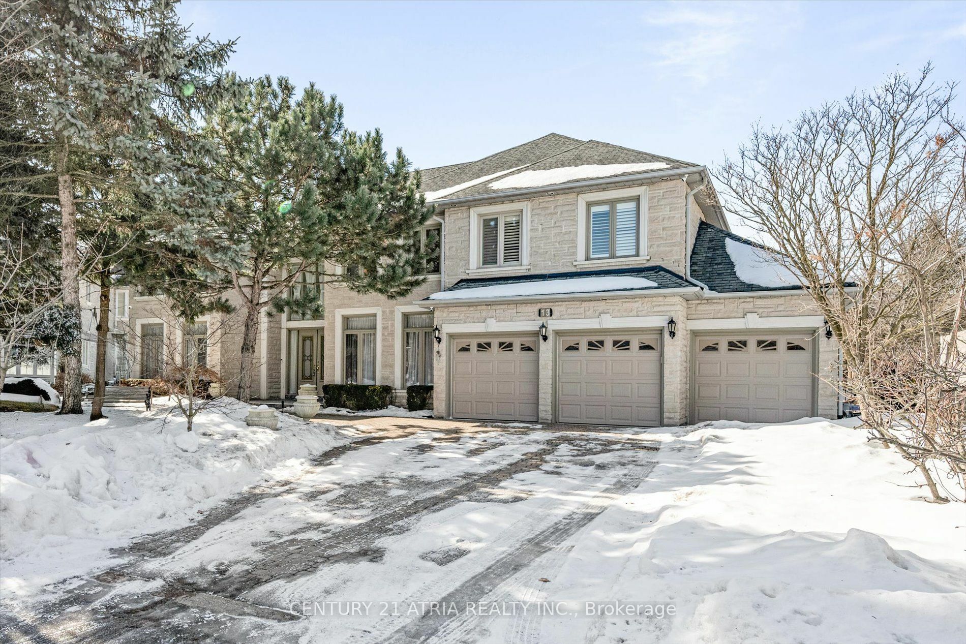 13 Bayview Forest Lane  Markham ON L3T 7S4 photo