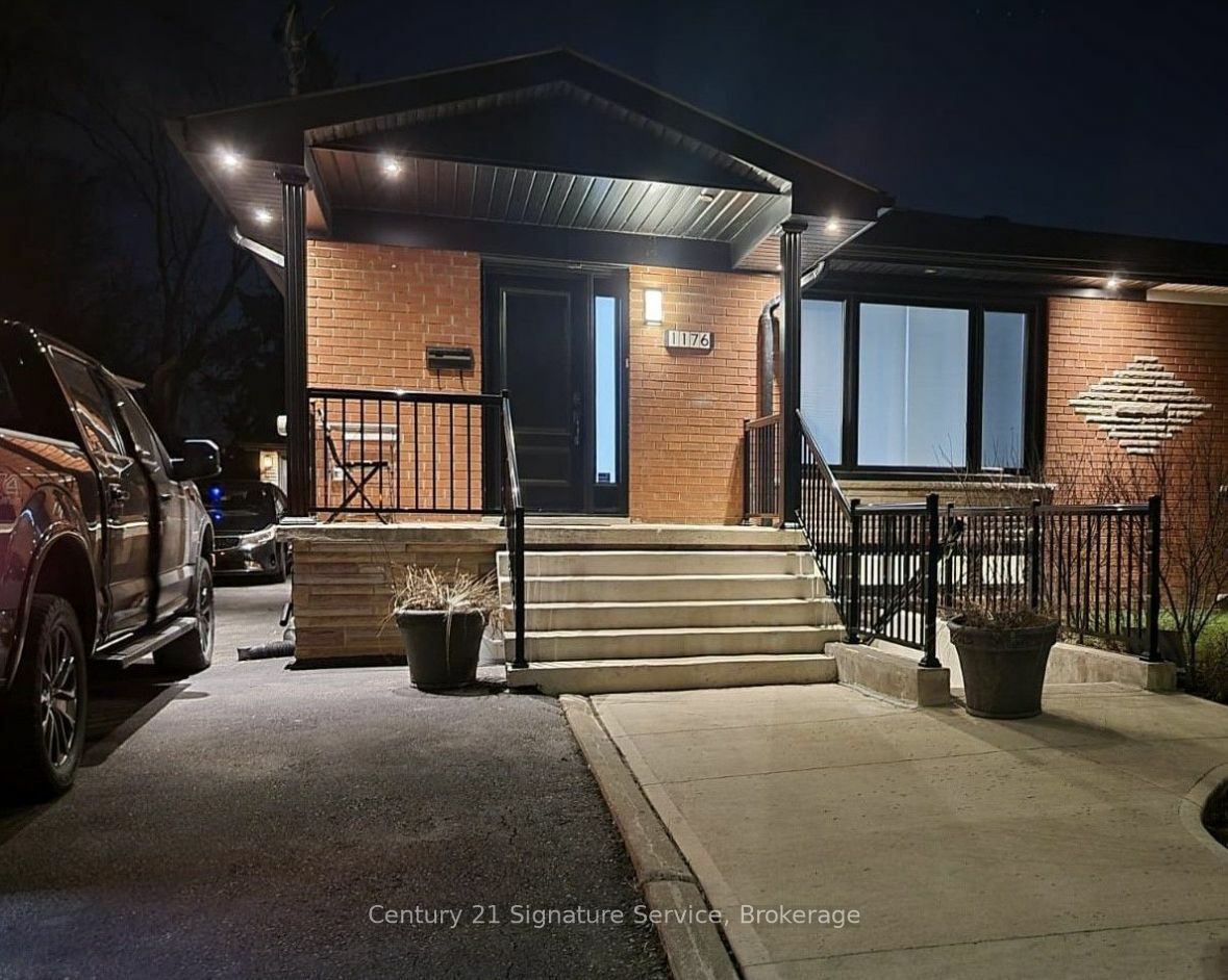 Property Photo:  1176 Alexandra Ave Basement  ON L5E 2A5 