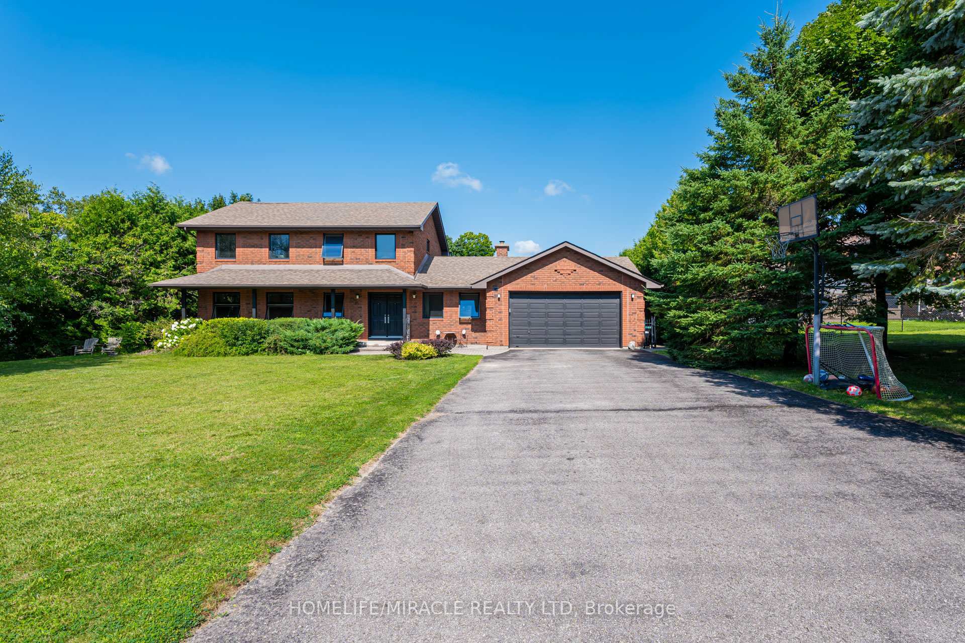 Property Photo: 71 Nicholson Cres ON L9X 0G9