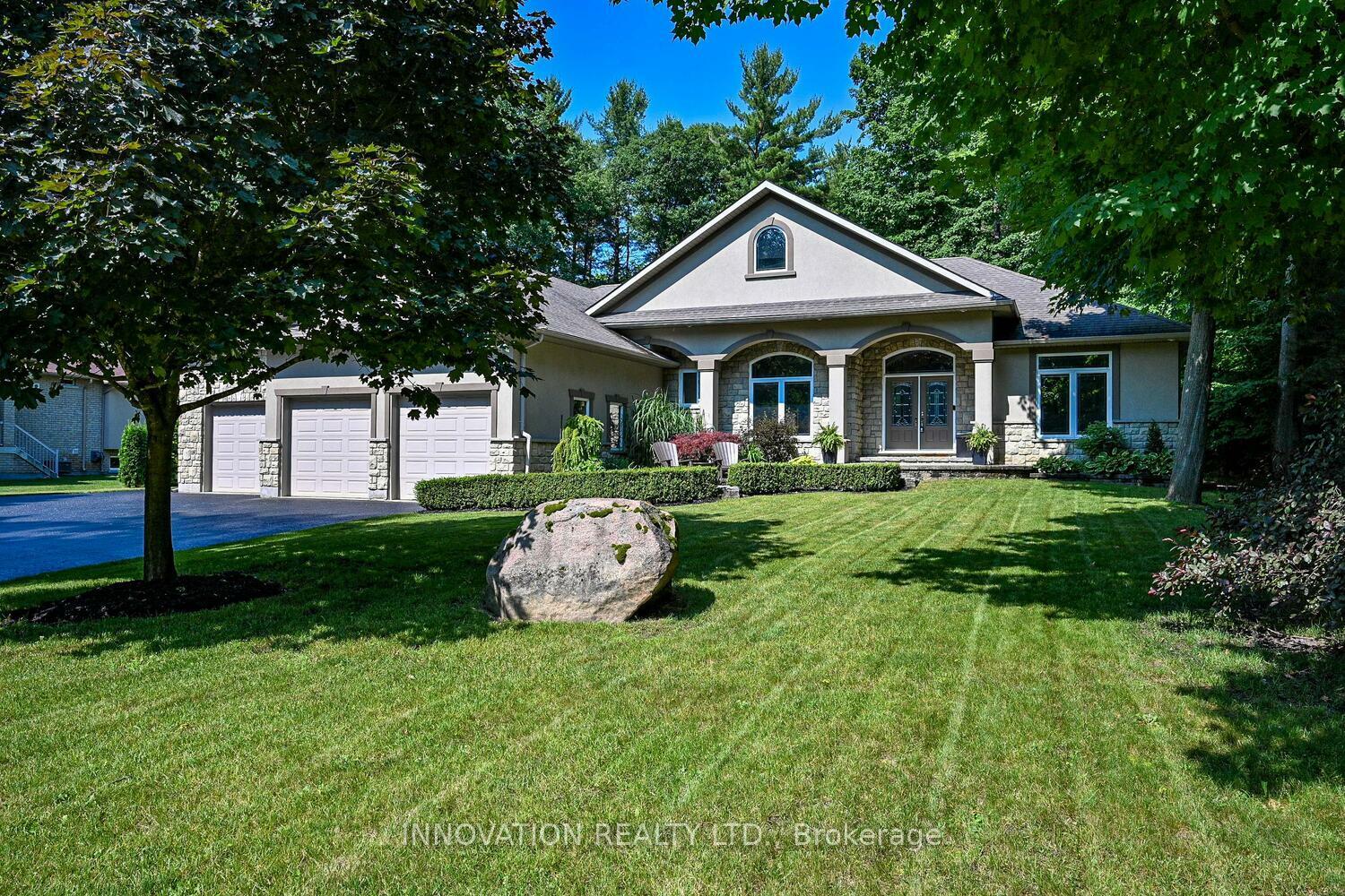 Photo de la propriété: 28 Laddie Lane ON L9X 0C3