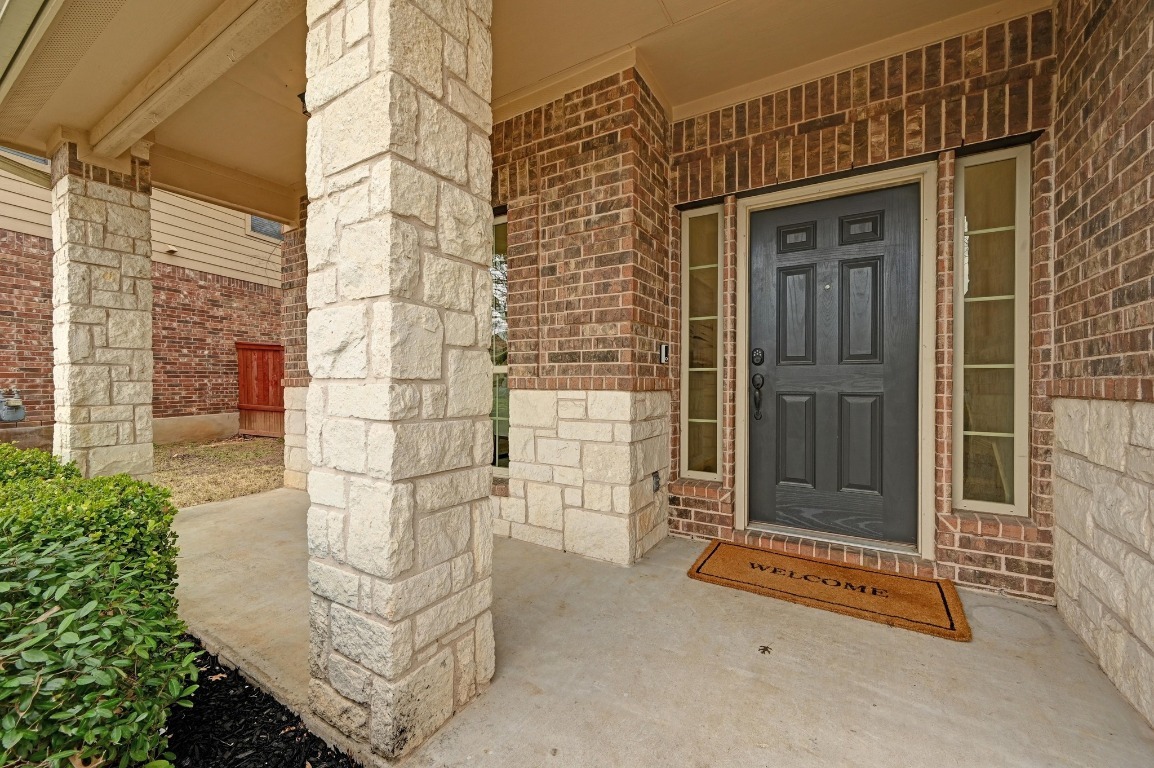 Property Photo: 2304 Sully Creek Drive TX 78748
