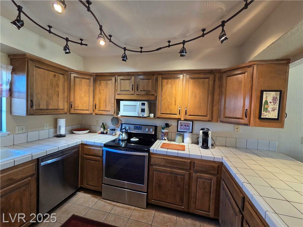 Property Photo: 741 Bourbon Street E3 NV 89048