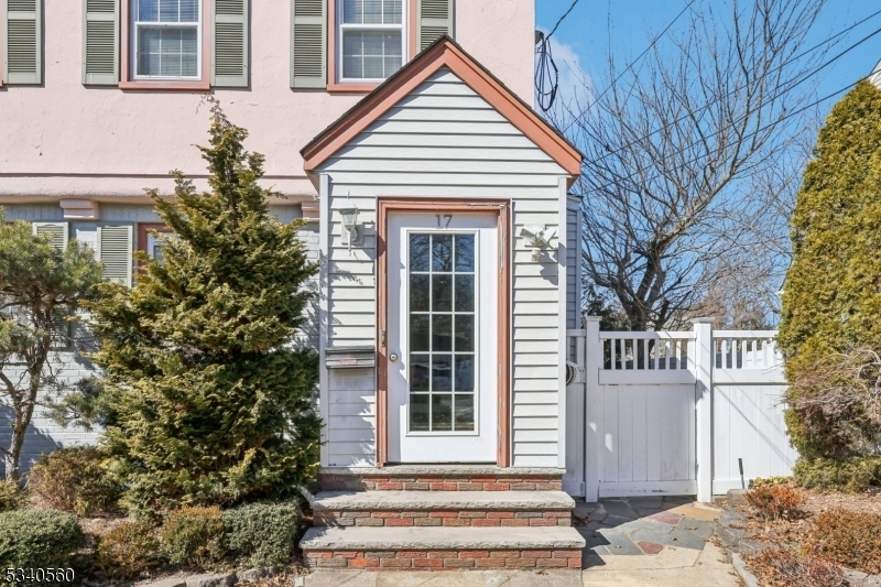 Property Photo:  17 Bennett Ave  NJ 07662 