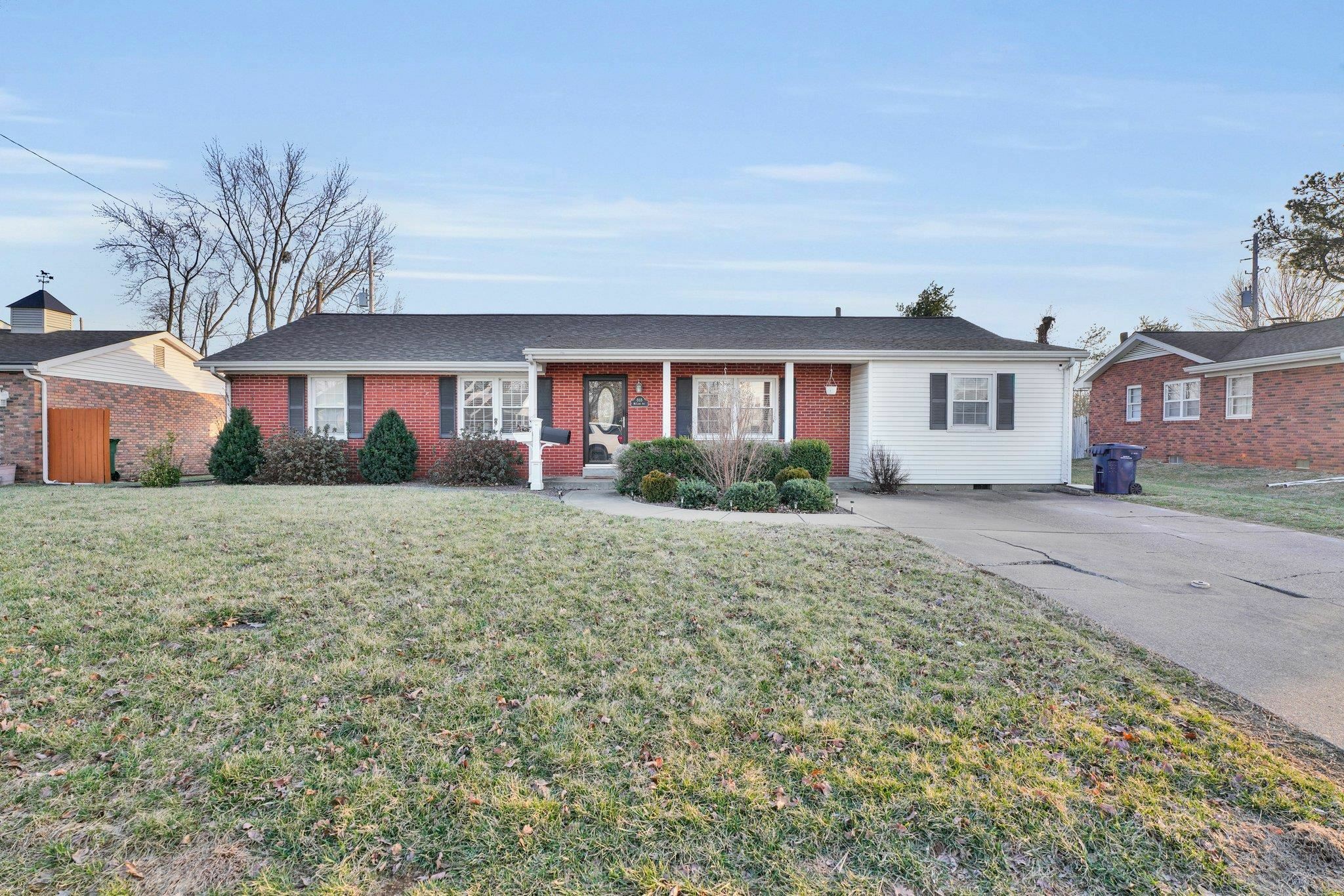 Property Photo:  818 McClure Avenue  KY 42420 