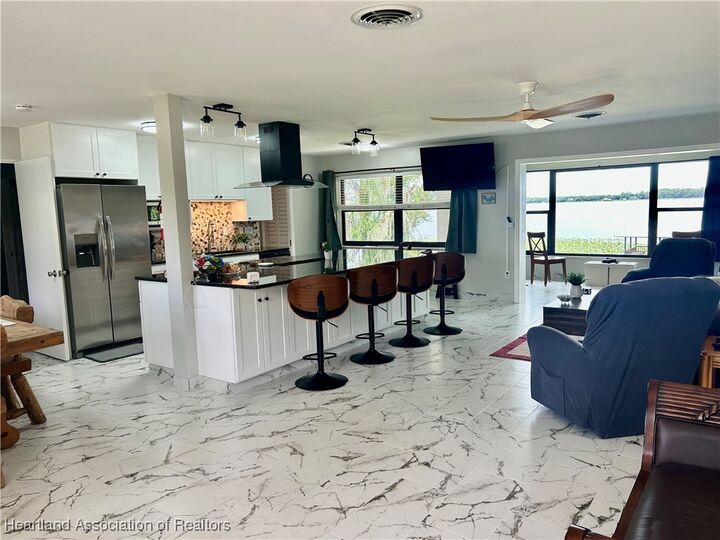 Property Photo: 534 Arcola Drive FL 33875