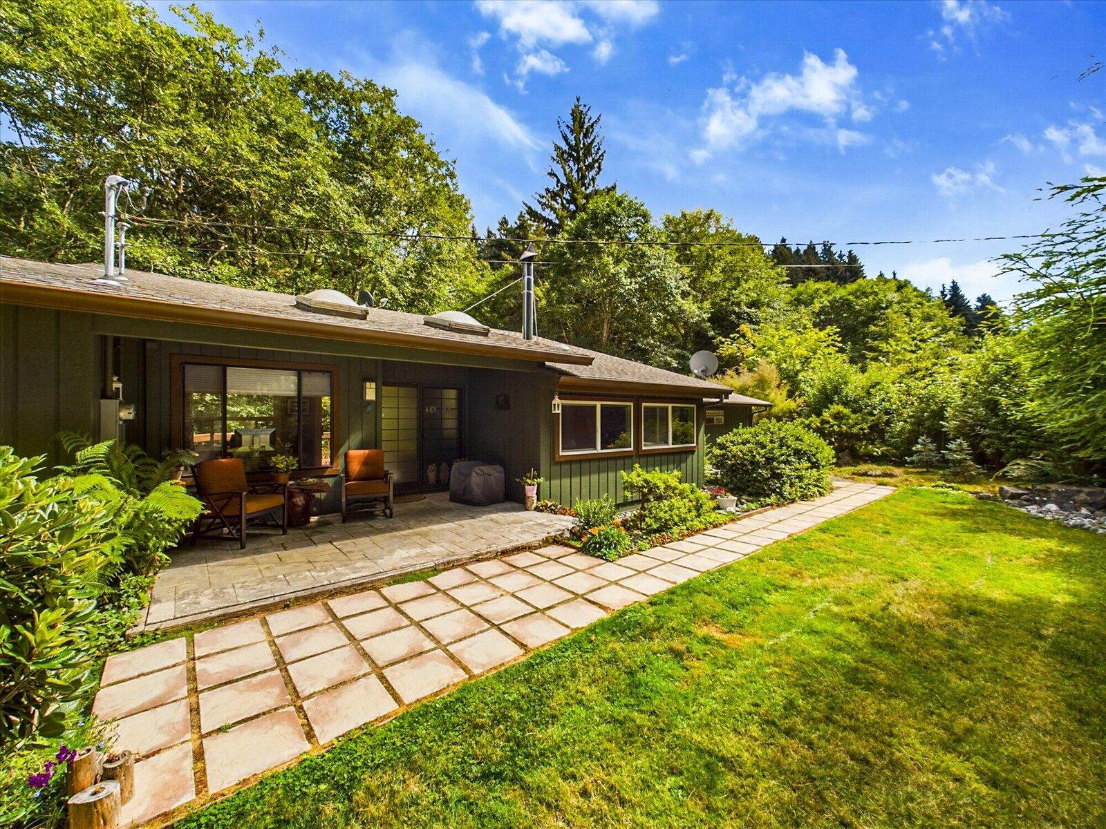 Property Photo: 551 McDonald Creek Road CA 95570