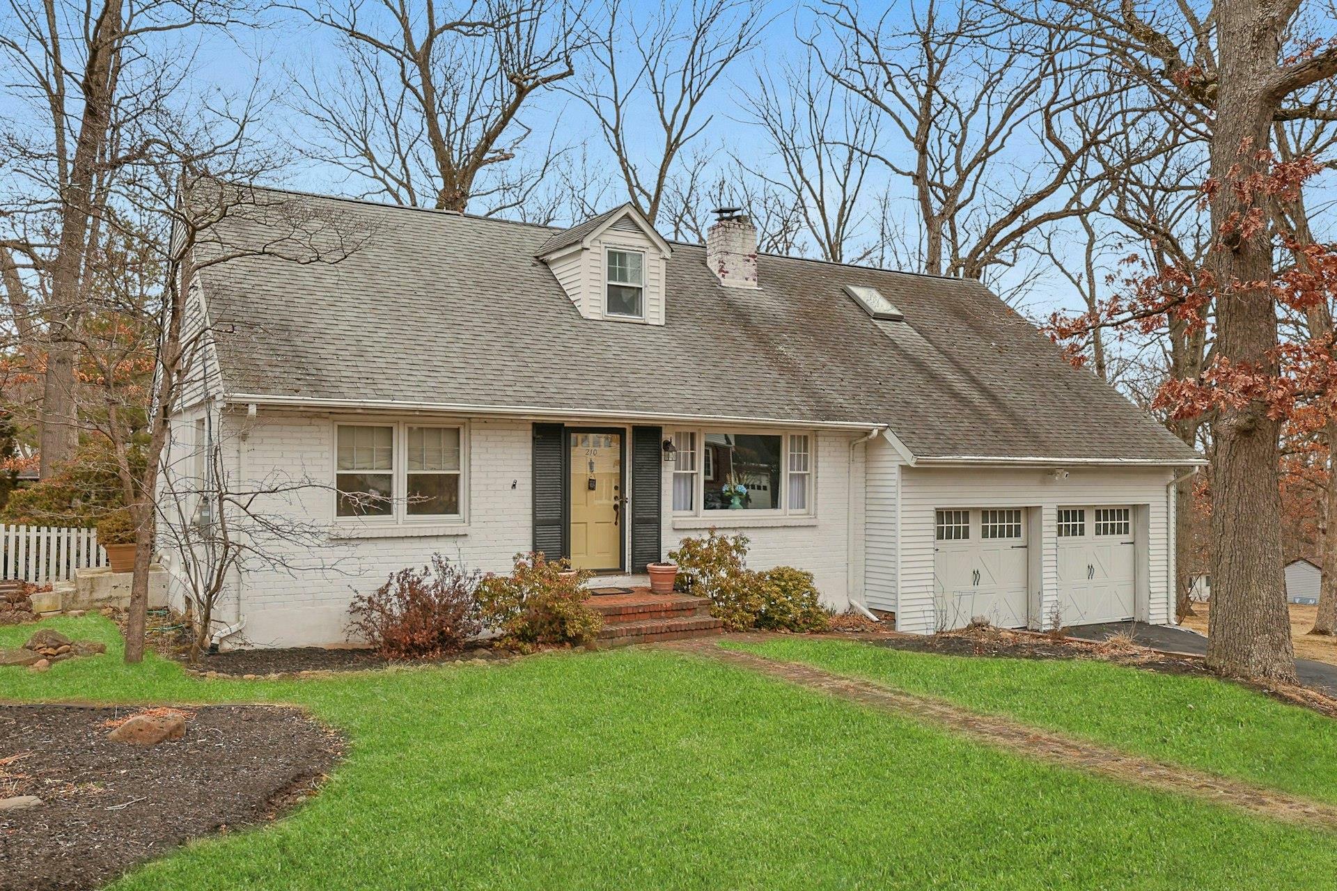 Property Photo:  210 Glenbrook Road  NY 10960 