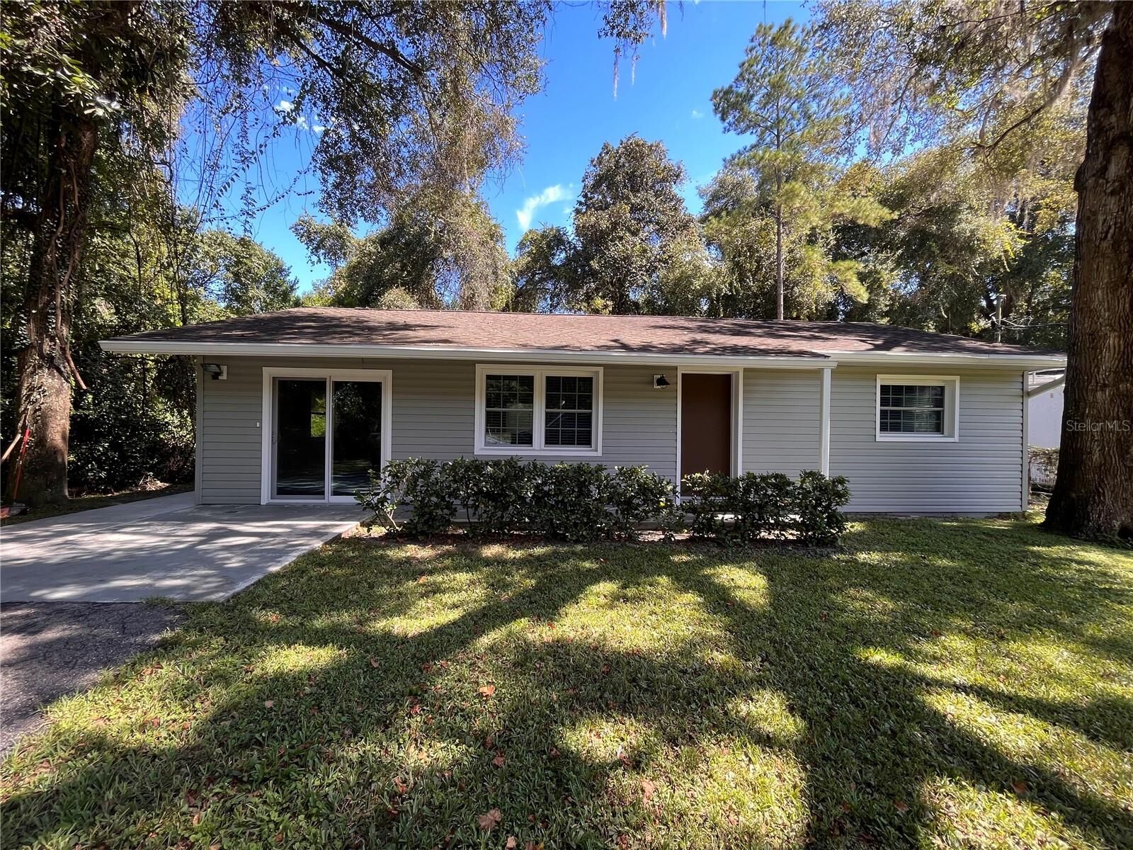 Property Photo: 1635 N Florida Avenue FL 34442