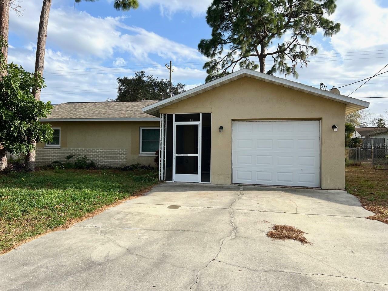Property Photo: 7406 Coventry Drive FL 34668