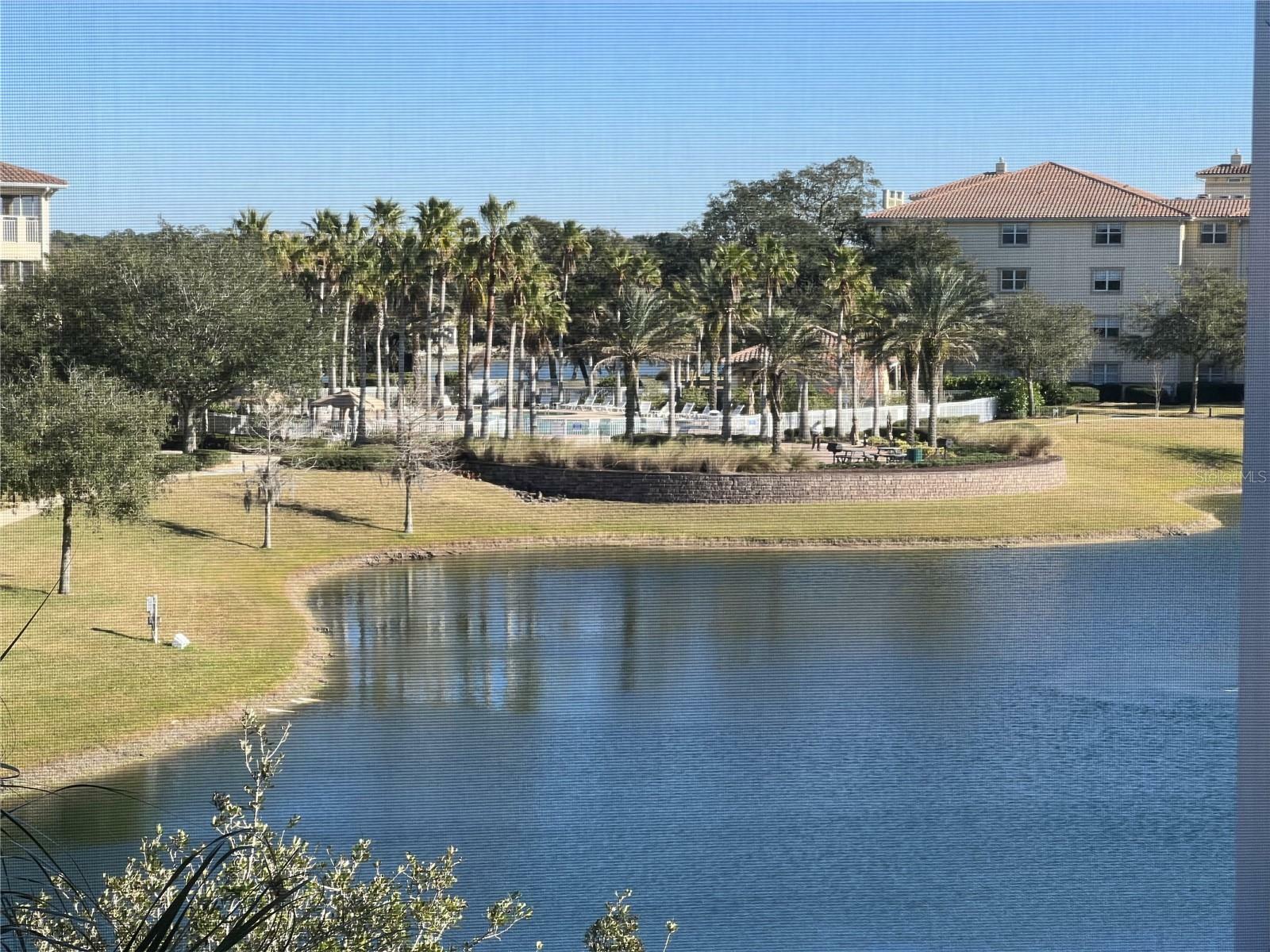 Property Photo:  75 Riverview Bend S 1632  FL 32137 