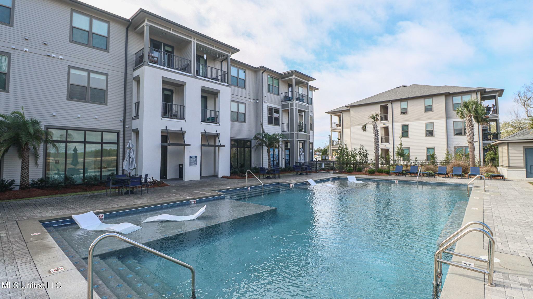 Property Photo: 2501 Bienville Boulevard MS 39564