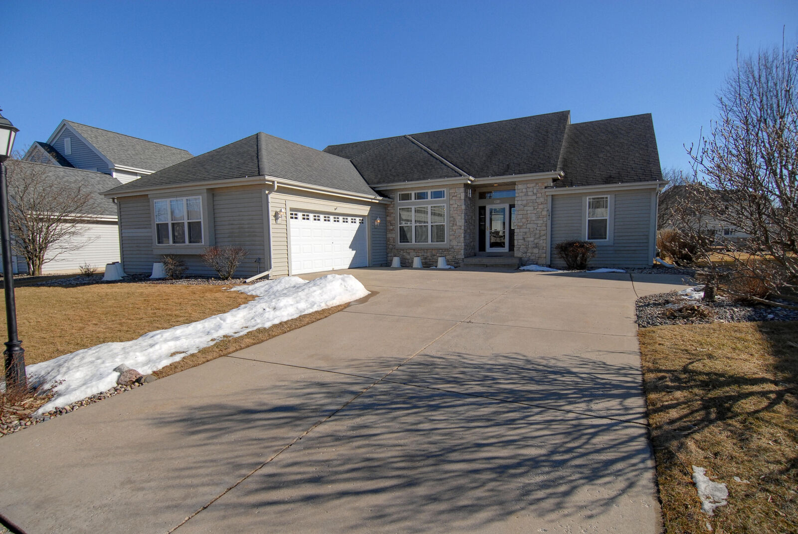 Property Photo: 3843 Valley Creek Dr WI 53189