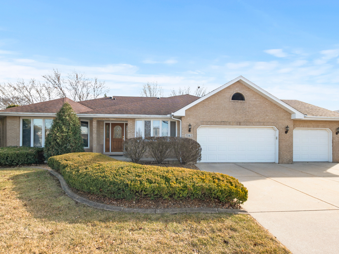 Property Photo: 7243 194th Street IL 60487