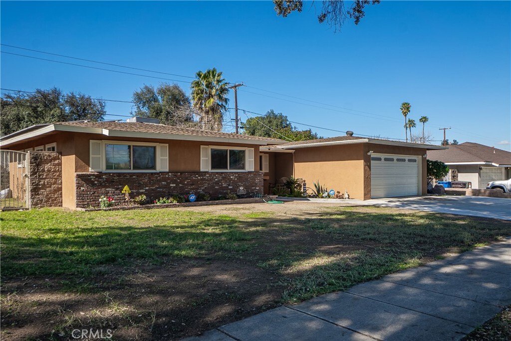 Property Photo:  2956 Kathleen Street  CA 92506 