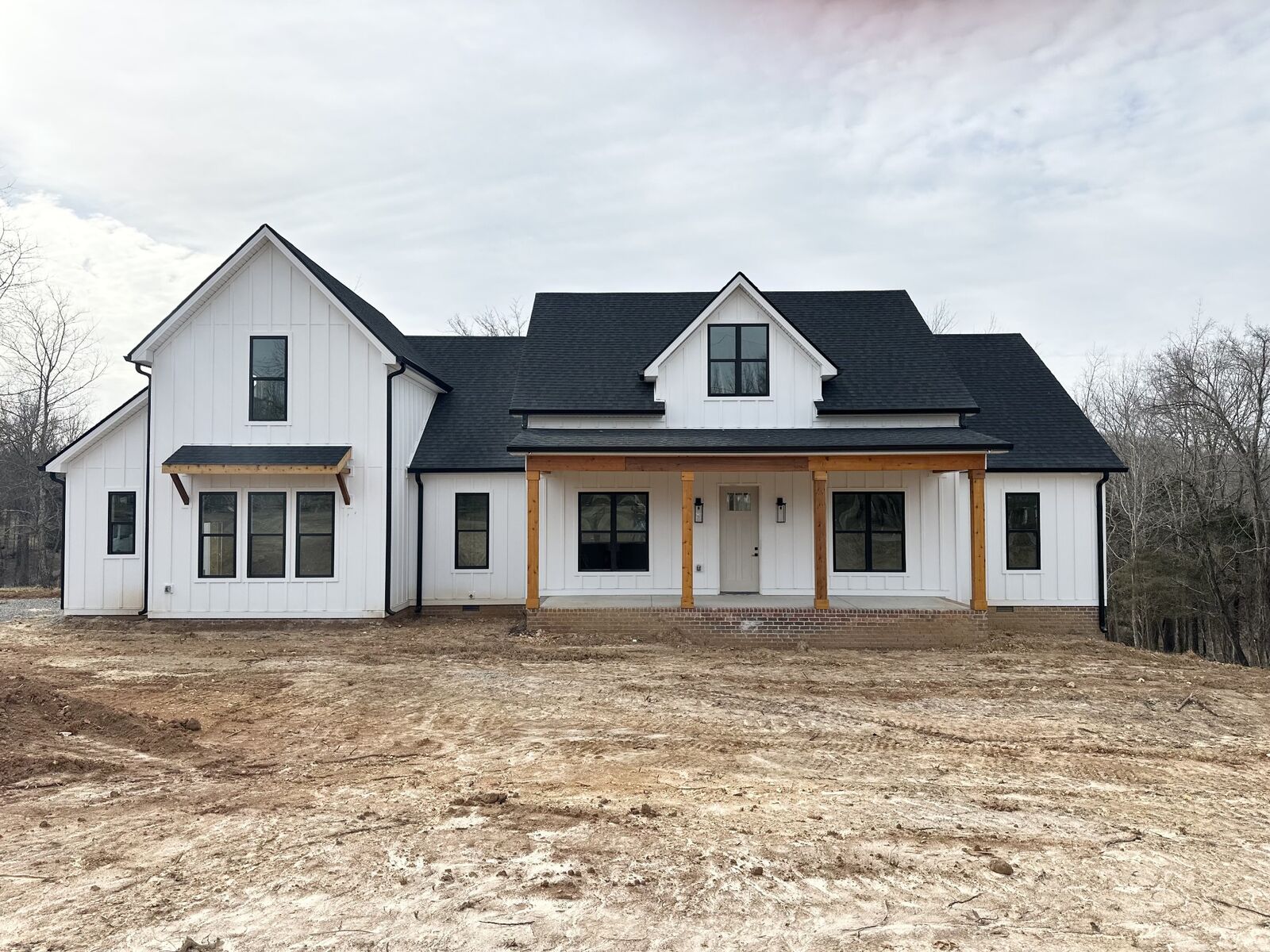 Property Photo:  2660 Jarrell Ridge Rd  TN 37043 