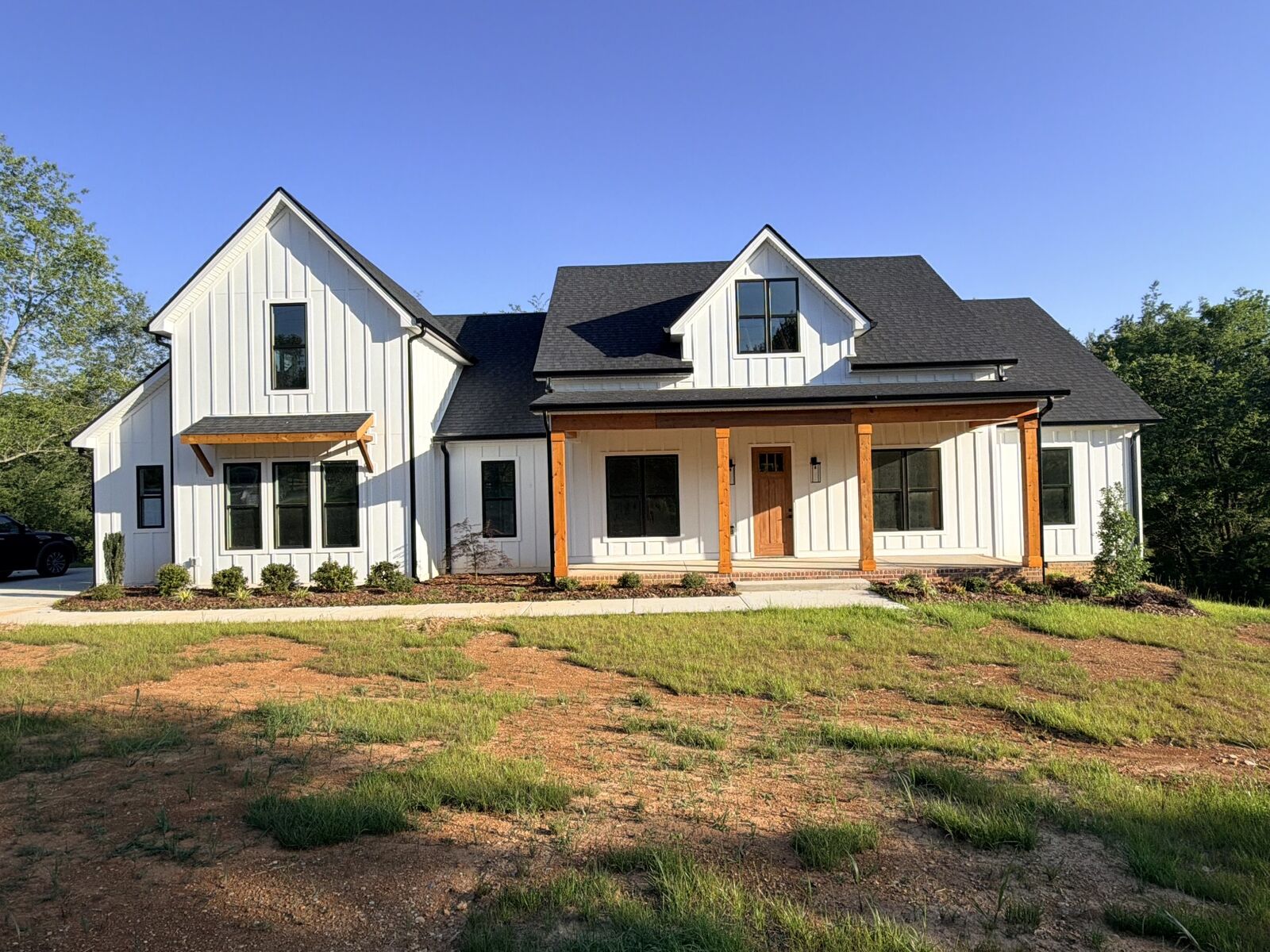 Property Photo: 2660 Jarrell Ridge Rd TN 37043