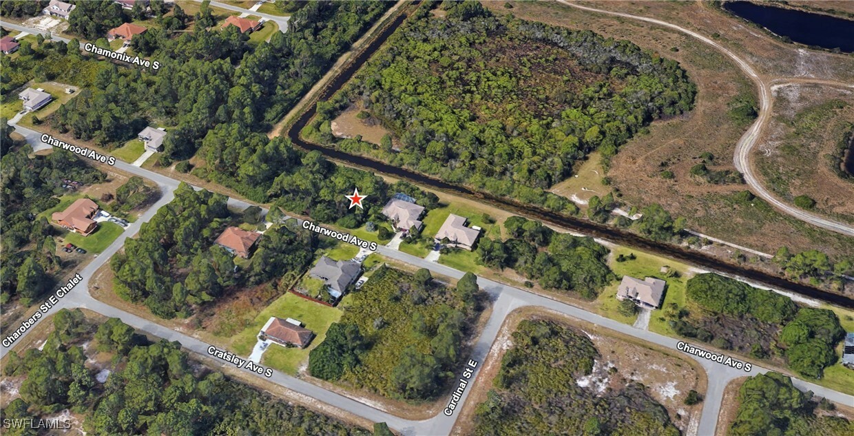 Property Photo:  376 Charwood Avenue S  FL 33974 