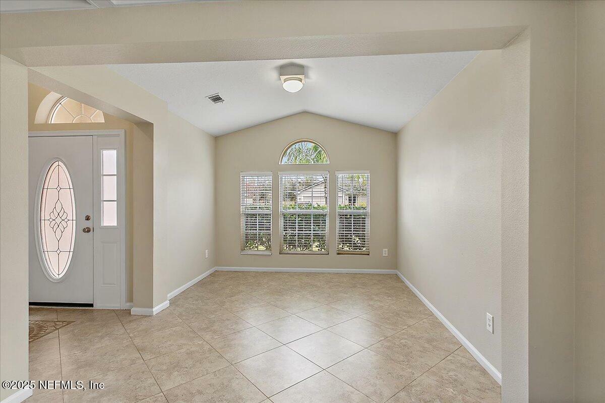 Property Photo: 448 S Hamilton Springs Road FL 32084
