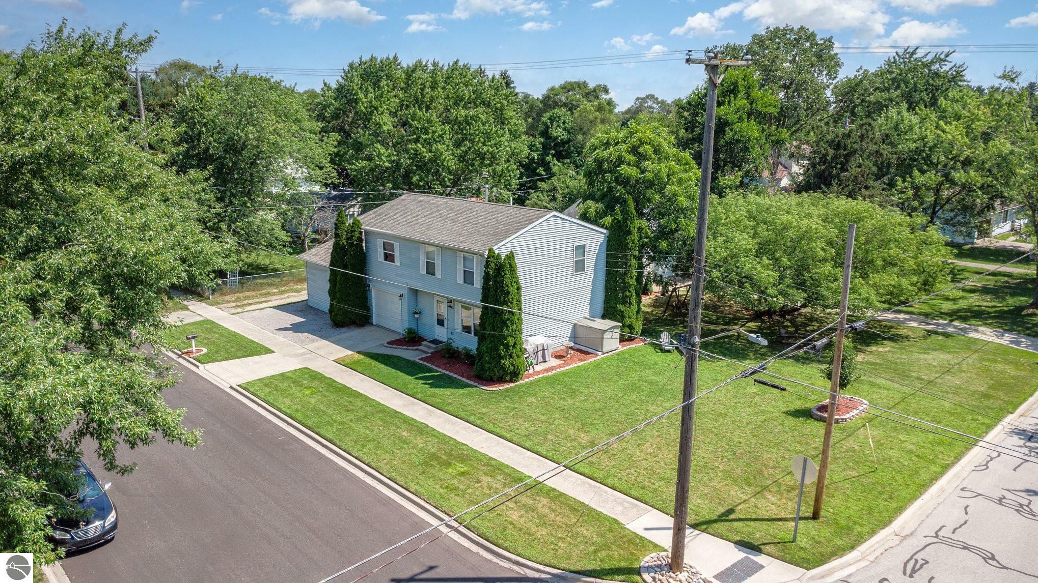 Property Photo: 602 N Adams MI 48858