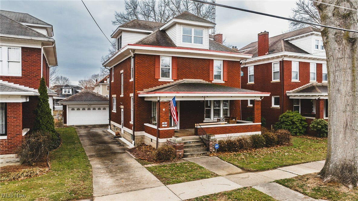 Property Photo:  1518 Washington Avenue  WV 26101 