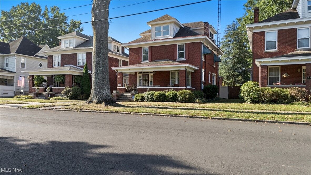 Property Photo:  1518 Washington Avenue  WV 26101 