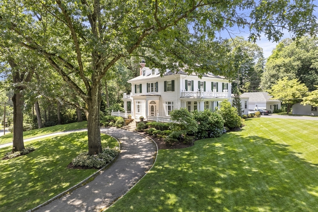 Property Photo: 19 Rangeley Rd MA 01890
