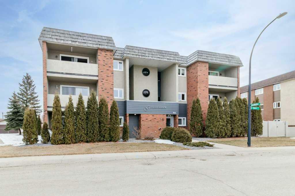 Property Photo:  7031 Gray Drive 204  AB T4B 2B1 