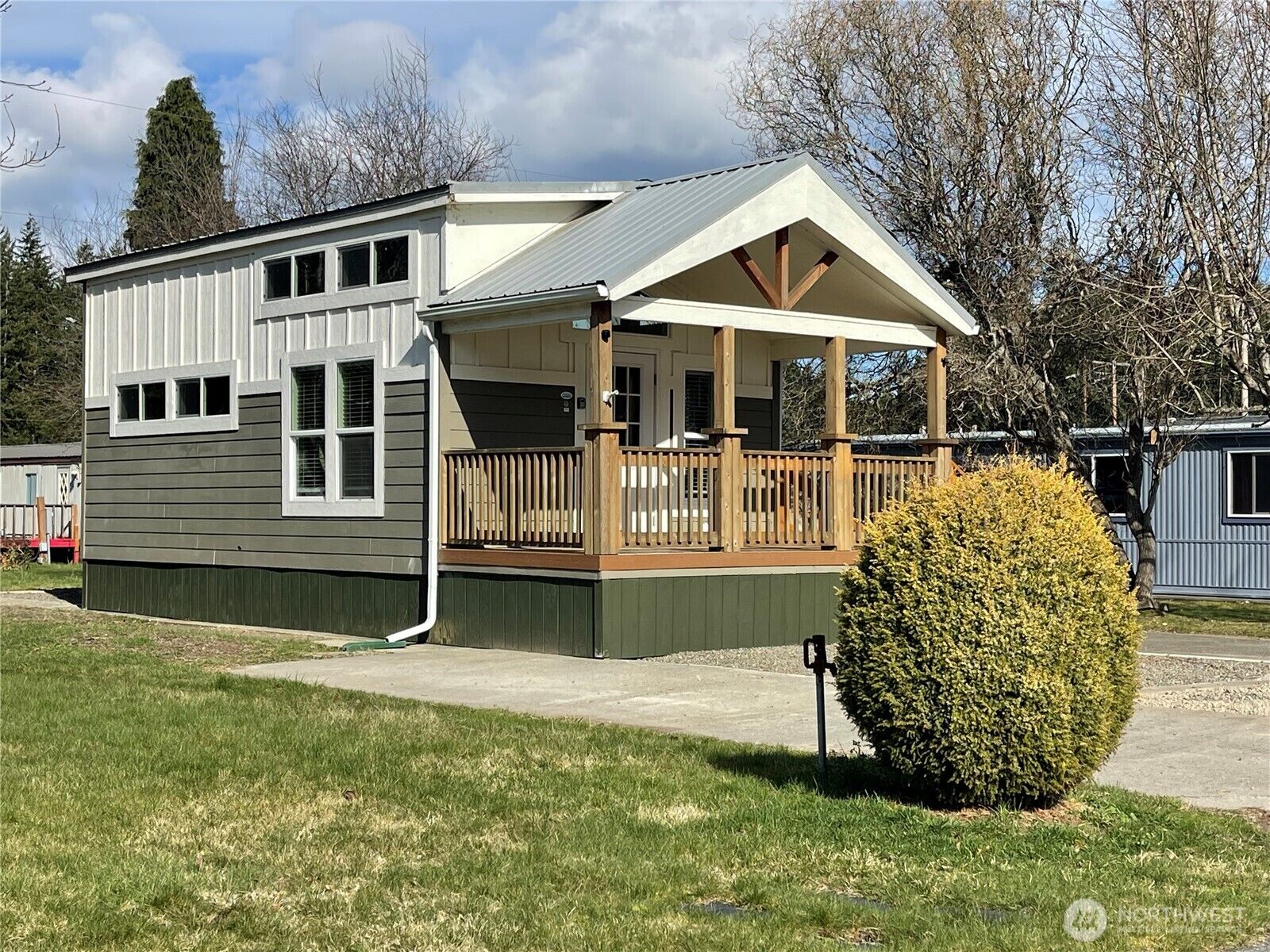 Property Photo: 6062 Hwy 20 35 WA 98368