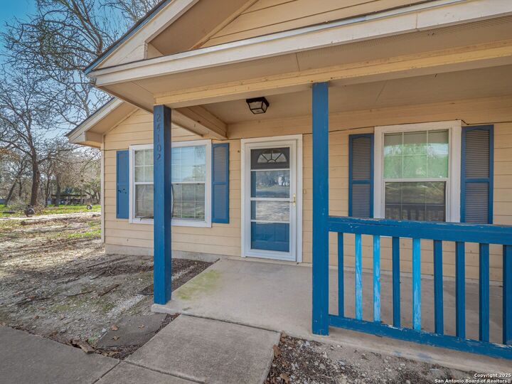 Property Photo: 24102 Hackberry Loop TX 78264