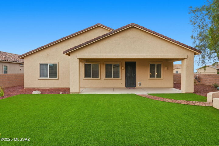 Property Photo:  12692 N Sunrise Shadow Drive  AZ 85658 