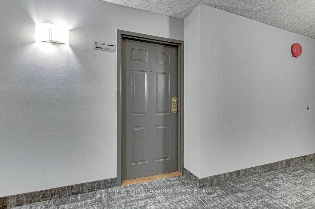 Property Photo:  1510 Richmond St 607  ON N6G 4V2 