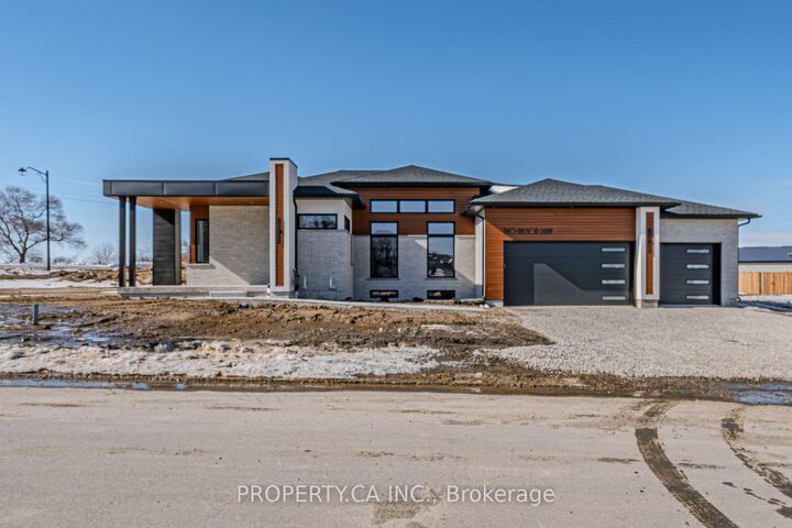 Property Photo: 2 Hudson Drive ON N3T 0V6