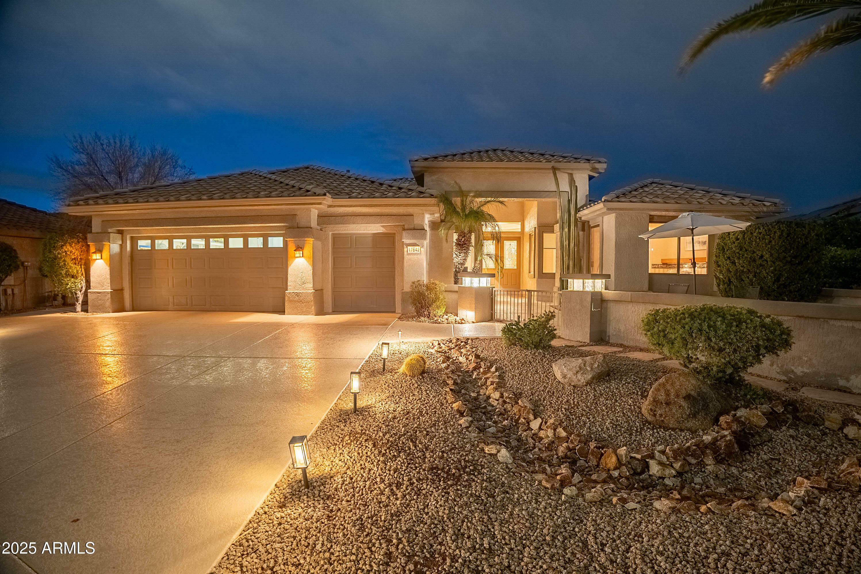 Property Photo:  17642 N Ironhorse Drive  AZ 85374 