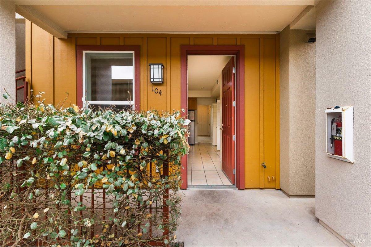 Property Photo:  950 Campoy Street 104  CA 95407 