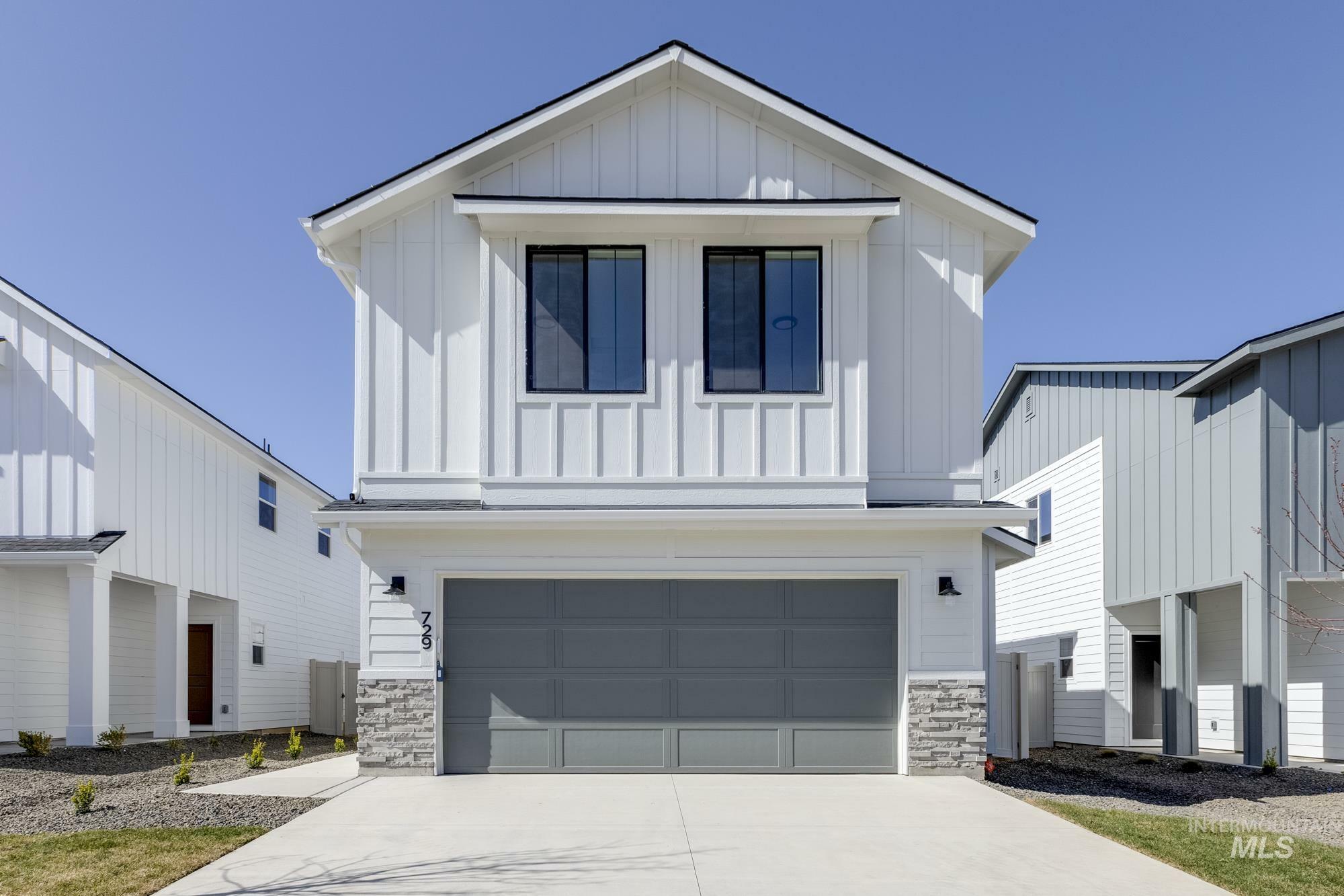 Property Photo: 729 N Aleppo Way ID 83642