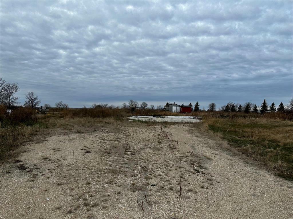 Property Photo: 87122 47 Road East MB R0E 0C0
