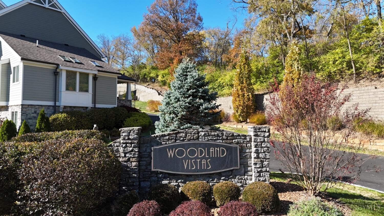 Property Photo:  5900 Woodland Lane  OH 45227 